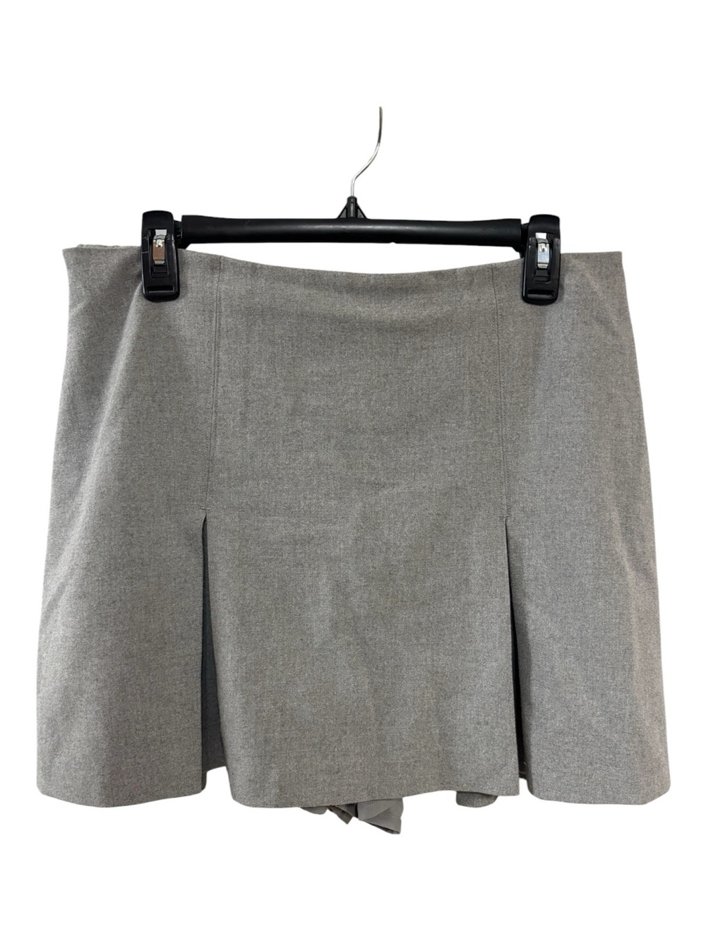 Abercrombie & Fitch Light Gray Skort with Subtle Pleats Sz L EUC